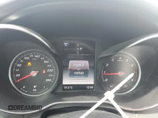 2018 Mercedes-Benz C 300 z VIN 55SWF4KB1JU239945, wystawiony jako Copart lot #54153275 z przebiegiem 100 540 mil mil oraz Szkoda całkowita • Salvage title. Historia ofert i sprzedaży dostępna na DreamBid. Obrazek 9.