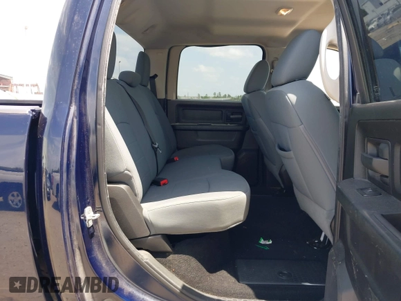 2013 Ram 1500 Express z VIN 1C6RR6KT3DS566209, wystawiony jako IAAI lot #42060295 z przebiegiem 168 948 mil mil oraz . Historia ofert i sprzedaży dostępna na DreamBid. Obrazek 8.