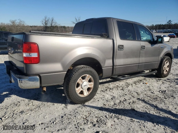 2004 Ford F-150 XLT with VIN 1FTRW12W04KD52552, listed as a Copart auction lot 46256395 with 196,828 mi miles and Clean Title. Bid and sale history available at carsss.com. Image 3.