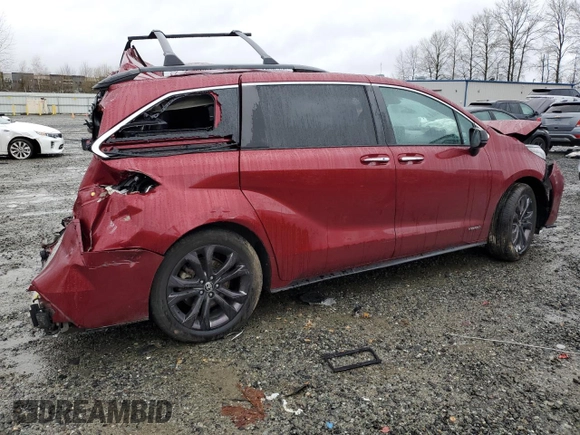 2021 Toyota Sienna XSE with VIN 5TDXRKECXMS050314, listed as a Copart auction lot 86000484 with 82,589 mi miles and Salvage Title. Bid and sale history available at DreamBid. Image 3.