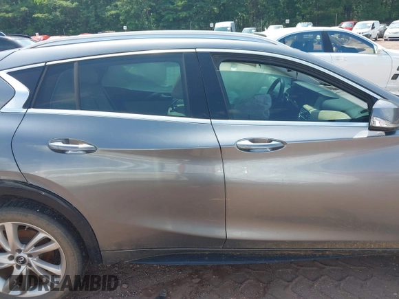 2017 Infiniti QX30 Luxury with VIN SJKCH5CP9HA019757, listed as a IAAI auction lot 42308114 with 82,194 mi miles and . Bid and sale history available at DreamBid. Image 13.