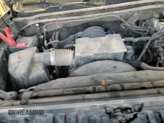 2021 Chevrolet Silverado 2500HD Custom z VIN 1GC4YME72MF190975, wystawiony jako Copart lot #85331215 z przebiegiem 109 047 mil mil oraz Szkoda całkowita • Salvage title. Historia ofert i sprzedaży dostępna na DreamBid. Obrazek 15.
