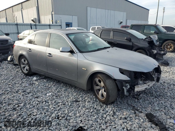 2007 BMW 5 Series 525i with VIN WBANE53507CY08060, listed as a Copart auction lot 53788985 with 156,355 mi miles and Salvage Title. Bid and sale history available at carsss.com. Image 4.