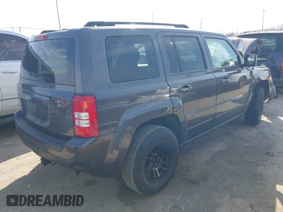 2016 Jeep Patriot Sport with VIN 1C4NJRBB2GD669119, listed as a IAAI auction lot 41836041 with 143,144 mi miles and . Bid and sale history available at DreamBid. Image 4.