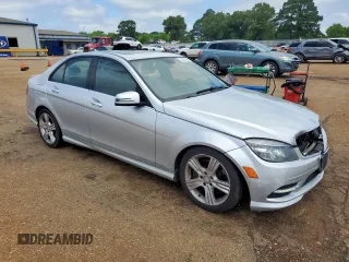 2011 Mercedes-Benz C 350 Sport z VIN WDDGF5GB3BR165689, wystawiony jako Copart lot #58238945 z przebiegiem 131 224 mil mil oraz Szkoda całkowita • Salvage title. Historia ofert i sprzedaży dostępna na DreamBid. Obrazek 4.