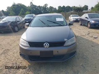 2011 Volkswagen Jetta SE с VIN 3VWDZ7AJ1BM352119, выставлен на аукционе IAAI как лот 42438454 с пробегом 120 328 миль миль и . История ставок и продаж доступна на DreamBid. Изображение 6.