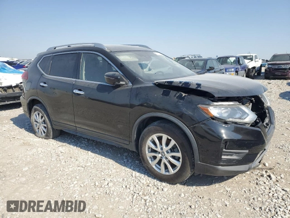 2020 Nissan Rogue SV z VIN JN8AT2MT0LW039933, wystawiony jako Copart lot #82668114 z przebiegiem 95 845 mil mil oraz Szkoda całkowita • Salvage title. Historia ofert i sprzedaży dostępna na DreamBid. Obrazek 4.