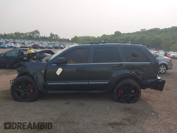 2007 Jeep Grand Cherokee Limited with VIN 1J8HR58287C536594, listed as a IAAI auction lot 42403137 with 181,657 mi miles and . Bid and sale history available at DreamBid. Image 15.