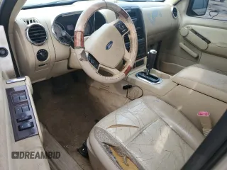 2006 Ford Explorer Limited z VIN 1FMEU65856UB47679, wystawiony jako Copart lot #53936075 z przebiegiem Nie podano mil oraz Szkoda całkowita • Salvage title. Historia ofert i sprzedaży dostępna na DreamBid. Obrazek 8.