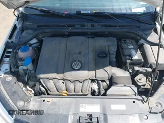 2013 Volkswagen Jetta SE z VIN 3VWDP7AJXDM207119, wystawiony jako IAAI lot #42155020 z przebiegiem 144 836 mil mil oraz . Historia ofert i sprzedaży dostępna na DreamBid. Obrazek 10.