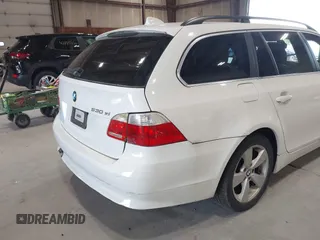 2007 BMW 5 Series 530xi with VIN WBANN73507CN03752, listed as a IAAI auction lot 42786572 with 250,683 mi miles and . Bid and sale history available at DreamBid. Image 13.