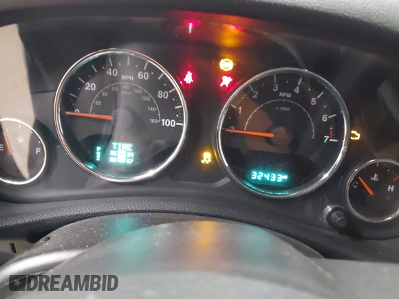 2016 Jeep Wrangler Sport with VIN 1C4AJWAG9GL261958, listed as a IAAI auction lot 41595490 with 32,433 mi miles and . Bid and sale history available at carsss.com. Image 7.