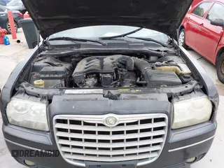 2006 Chrysler 300 Touring with VIN 2C3KA53G36H432859, listed as a IAAI auction lot 42141903 with 270,699 mi miles. Bid and sale history available at carsss.com. Image 10.