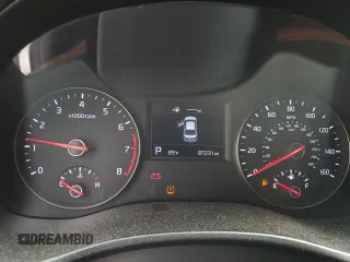2017 Kia Cadenza Premium with VIN KNALC4J17H5049968, listed as a Copart auction lot 67351434 with 87,231 mi miles and Clean Title. Bid and sale history available at carsss.com. Image 9.