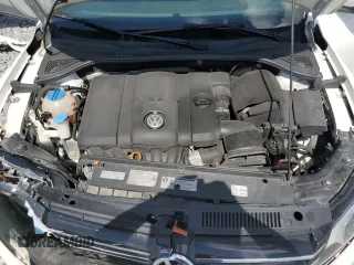 2012 Volkswagen Passat SE с VIN 1VWBP7A35CC027135, выставлен на аукционе Copart как лот 57532105 с пробегом 96 833 миль миль и Списание • Salvage title. История ставок и продаж доступна на DreamBid. Изображение 11.