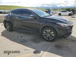 2018 Infiniti QX30 Premium with VIN SJKCH5CR2JA050226, listed as a Copart auction lot 58978595 with 82,280 mi miles and Salvage title. Bid and sale history available at DreamBid. Image 4.