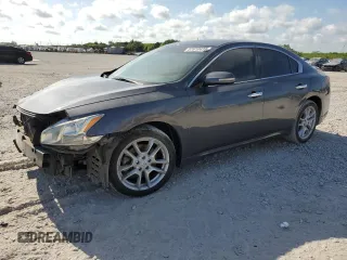 2010 Nissan Maxima SV z VIN 1N4AA5AP3AC800663, wystawiony jako Copart lot #57610435 z przebiegiem 147 369 mil mil oraz Szkoda całkowita • Salvage title. Historia ofert i sprzedaży dostępna na DreamBid. Obrazek 1.