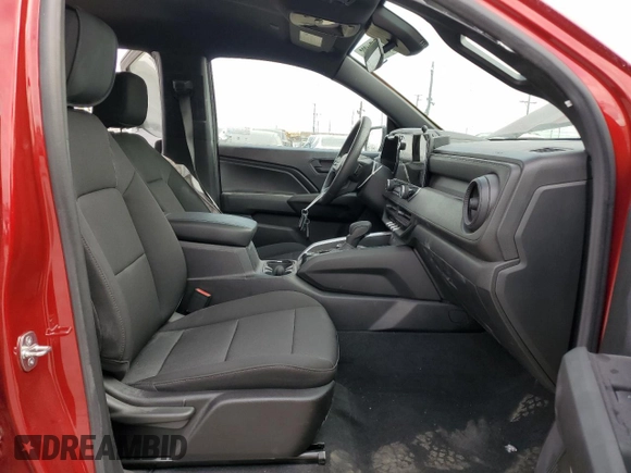 2023 Chevrolet Colorado 4WD Trail Boss with VIN 1GCPTEEK7P1185939, listed as a Copart auction lot 54711295 with 3,476 mi miles and Salvage Title. Bid and sale history available at carsss.com. Image 7.