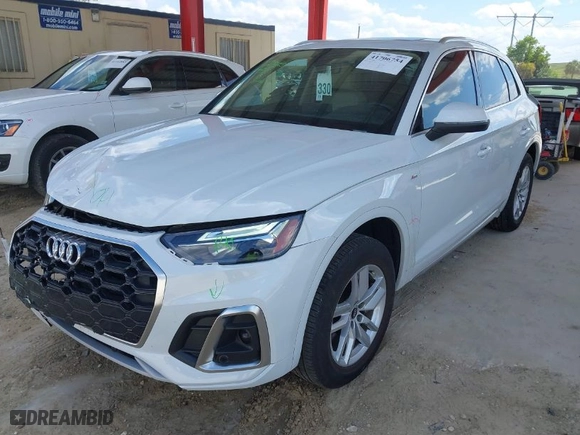 2022 Audi Q5 S line Premium with VIN WA1GAAFY4N2003472, listed as a IAAI auction lot 41706754 with 43,954 mi miles. Bid and sale history available at carsss.com. Image 2.