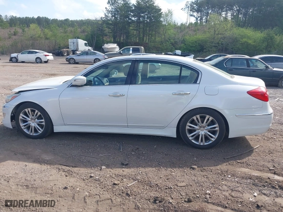 2013 Hyundai Genesis 3.8L with VIN KMHGC4DD2DU233477, listed as a IAAI auction lot 41954347 with 143,879 mi miles. Bid and sale history available at carsss.com. Image 14.