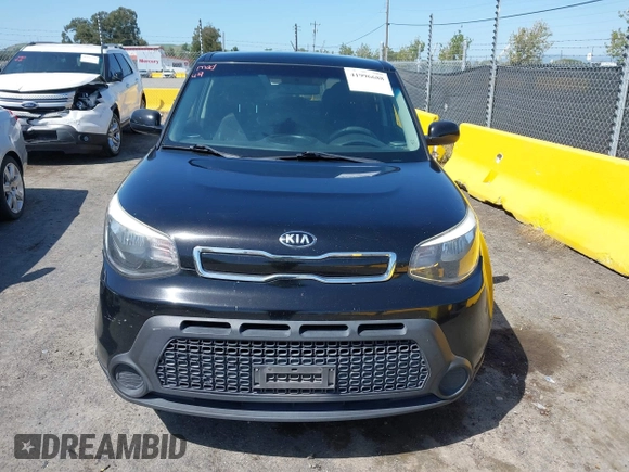 2015 Kia Soul + with VIN KNDJP3A51F7175417, listed as a IAAI auction lot 41996688 with 179,192 mi miles. Bid and sale history available at carsss.com. Image 12.
