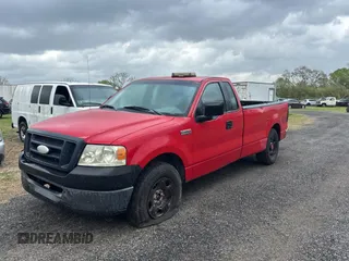 2007 Ford F-150 XL with VIN 1FTRF12W47KB40354, listed as a Copart auction lot 48202075 with 347,761 mi miles and Clean Title. Bid and sale history available at carsss.com. Image 2.