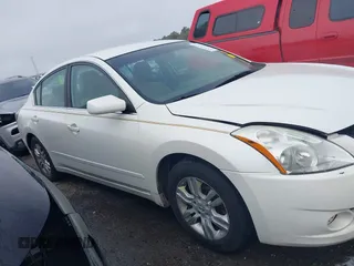2012 Nissan Altima 2.5 S with VIN 1N4AL2AP2CN572879, listed as a IAAI auction lot 41768361 with 180,397 mi miles. Bid and sale history available at carsss.com. Image 13.