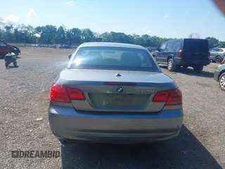 2013 BMW 3 Series 328i with VIN WBADW7C50DE733364, listed as a IAAI auction lot 42633440 with Not provided miles and . Bid and sale history available at DreamBid. Image 16.