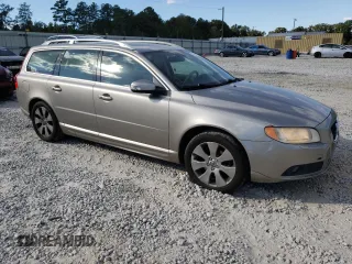 2008 Volvo V70 with VIN YV1BW982281012622, listed as a Copart auction lot 74535424 with 206,863 mi miles and Salvage title. Bid and sale history available at DreamBid. Image 4.