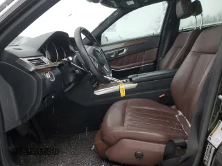 2014 Mercedes-Benz E 350 Luxury z VIN WDDHF8JB6EA973472, wystawiony jako Copart lot #43586485 z przebiegiem 106 447 mil mil oraz Nie do naprawy • Non repairable. Historia ofert i sprzedaży dostępna na DreamBid. Obrazek 7.