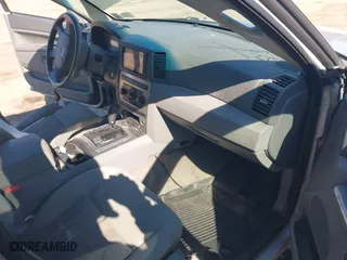 2005 Jeep Grand Cherokee Laredo with VIN 1J4HR48N65C595873, listed as a IAAI auction lot 41715998 with 145,689 mi miles. Bid and sale history available at carsss.com. Image 5.