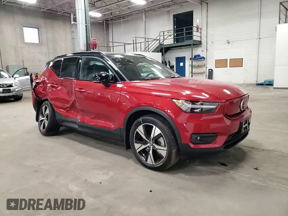 2021 Volvo XC40 with VIN YV4ED3UR8M2529871, listed as a Copart auction lot 57584345 with 35,609 mi miles and Salvage title. Bid and sale history available at DreamBid. Image 14.