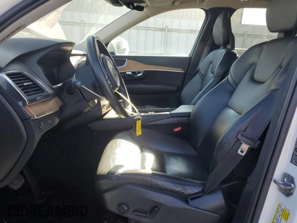 2021 Volvo XC90 Momentum with VIN YV4A221K1M1672530, listed as a Copart auction lot 43534275 with 64,527 mi miles and Salvage Title. Bid and sale history available at DreamBid. Image 7.
