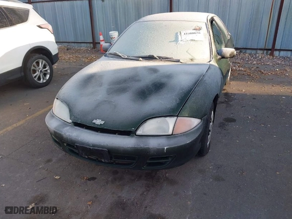 2001 Chevrolet Cavalier with VIN 3G1JC52461S218469, listed as a IAAI auction lot 41000056 with 114,181 mi miles. Bid and sale history available at carsss.com. Image 6.