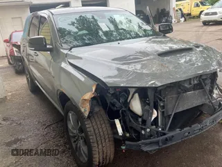 2020 Dodge Durango R/T z VIN 1C4SDJCT0LC395437, wystawiony jako Copart lot #61774335 z przebiegiem 55 208 mil mil oraz Szkoda całkowita • Salvage title. Historia ofert i sprzedaży dostępna na DreamBid. Obrazek 1.