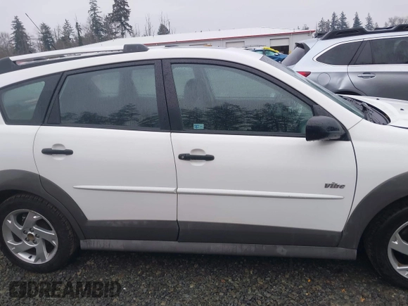2007 Pontiac Vibe with VIN 5Y2SL65857Z420084, listed as a IAAI auction lot 41070118 with 168,243 mi miles. Bid and sale history available at carsss.com. Image 12.