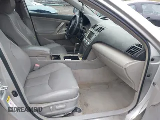 2008 Toyota Camry LE with VIN 4T1BK46K48U071284, listed as a IAAI auction lot 41920915 with 235,474 mi miles. Bid and sale history available at carsss.com. Image 5.