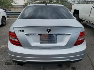 2014 Mercedes-Benz C 250 Sport with VIN WDDGF4HB8EA959924, listed as a Copart auction lot 62961665 with 181,528 mi miles and Clean title. Bid and sale history available at DreamBid. Image 6.
