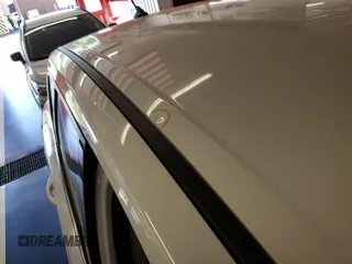 2019 Ford Escape SE z VIN 1FMCU9GD9KUB11829, wystawiony jako IAAI lot #42399993 z przebiegiem 81 910 mil mil oraz . Historia ofert i sprzedaży dostępna na DreamBid. Obrazek 17.