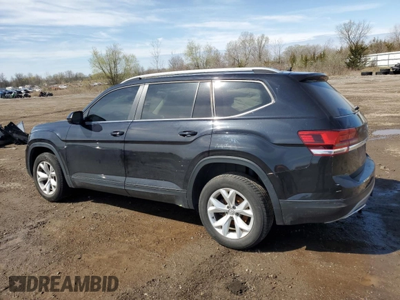 2018 Volkswagen Atlas SE z VIN 1V2LR2CA4JC584601, wystawiony jako Copart lot #52346605 z przebiegiem 71 990 mil mil oraz Szkody całkowita. Historia ofert i sprzedaży dostępna na DreamBid. Obrazek 2.