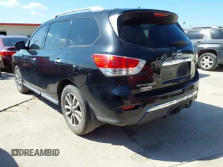 2014 Nissan Pathfinder SV with VIN 5N1AR2MN2EC658657, listed as a IAAI auction lot 42081432 with 170,905 mi miles. Bid and sale history available at carsss.com. Image 3.
