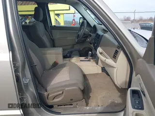 2010 Jeep Liberty Sport with VIN 1J4PN2GK5AW136345, listed as a IAAI auction lot 42013920 with 152,597 mi miles and . Bid and sale history available at DreamBid. Image 5.