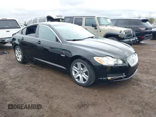 2011 Jaguar XF with VIN SAJWA0FBXBLR84860, listed as a IAAI auction lot 41578087 with 0 mi miles. Bid and sale history available at carsss.com. Image 1.
