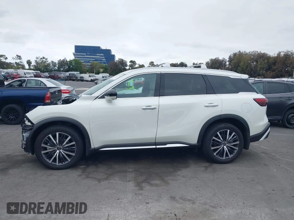 2025 Infiniti QX60 Sensory with VIN 5N1AL1GS6SC330036, listed as a IAAI auction lot 42193990 with 5,403 mi miles and . Bid and sale history available at DreamBid. Image 15.