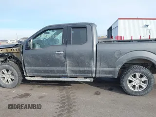 2016 Ford F-150 XLT with VIN 1FTFX1EF5GKG00553, listed as a IAAI auction lot 41461530 with 209,073 mi miles. Bid and sale history available at carsss.com. Image 14.