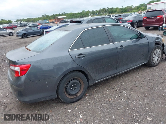 2012 Toyota Camry L with VIN 4T1BF1FK9CU047543, listed as a IAAI auction lot 41985053 with 222,363 mi miles. Bid and sale history available at carsss.com. Image 4.