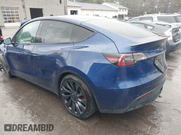2021 Tesla Model Y Performance with VIN 5YJYGDEF5MF257262, listed as a IAAI auction lot 41721311 with 31,329 mi miles and . Bid and sale history available at DreamBid. Image 14.