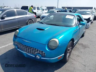 2004 Ford Thunderbird Deluxe with VIN 1FAHP60A14Y106321, listed as a IAAI auction lot 42086505 with 1 mi miles. Bid and sale history available at carsss.com. Image 2.