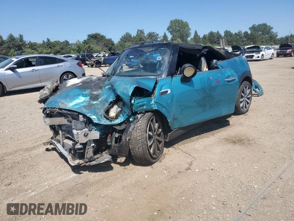 2017 MINI Convertible Cooper z VIN WMWWG5C33H3C99423, wystawiony jako Copart lot #61426325 z przebiegiem Nie podano mil oraz Nie do naprawy • Non repairable. Historia ofert i sprzedaży dostępna na DreamBid. Obrazek 1.