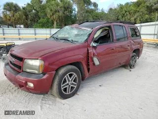 2006 Chevrolet TrailBlazer LT with VIN 1GNET16S466155658, listed as a Copart auction lot 84533484 with 176,211 mi miles and Salvage Title. Bid and sale history available at carsss.com. Image 1.